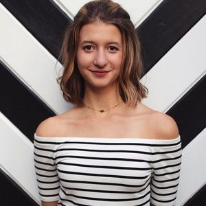 Meet your Posher, Ileana